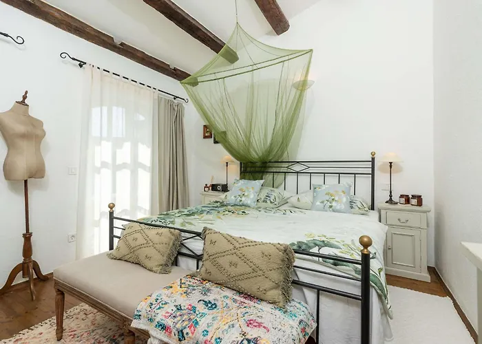 Vikendica Novel Visnjan